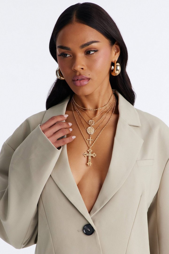 All I See Layered Necklace - Gold