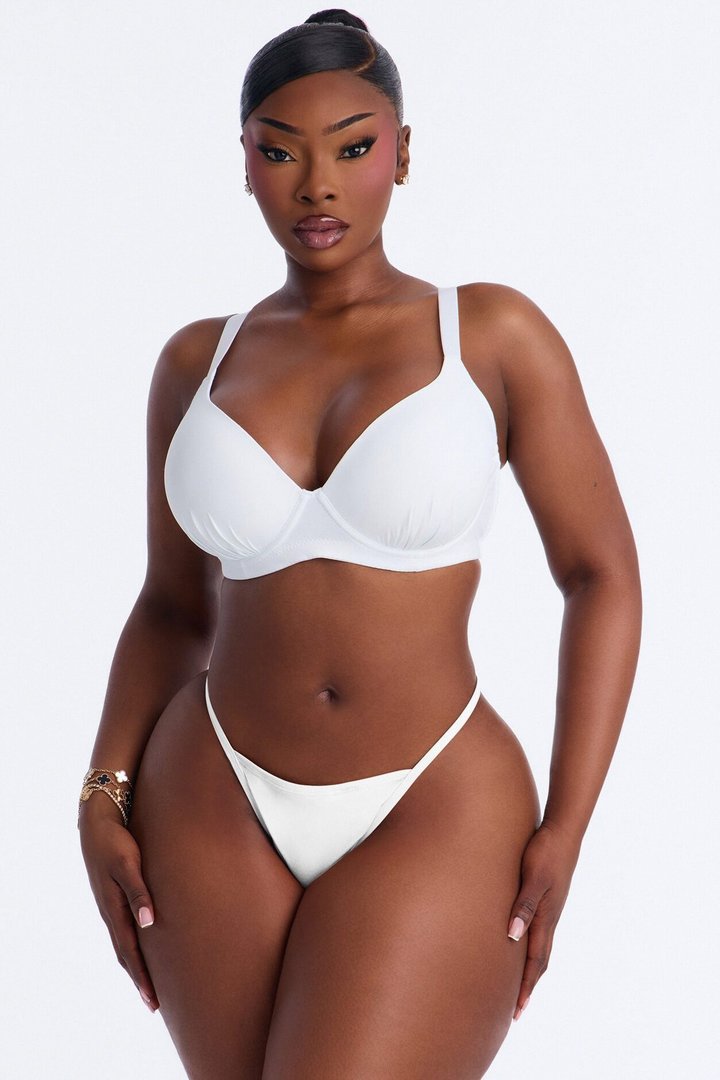 Lightly Padded Full Coverage Underwire With Shirring - White