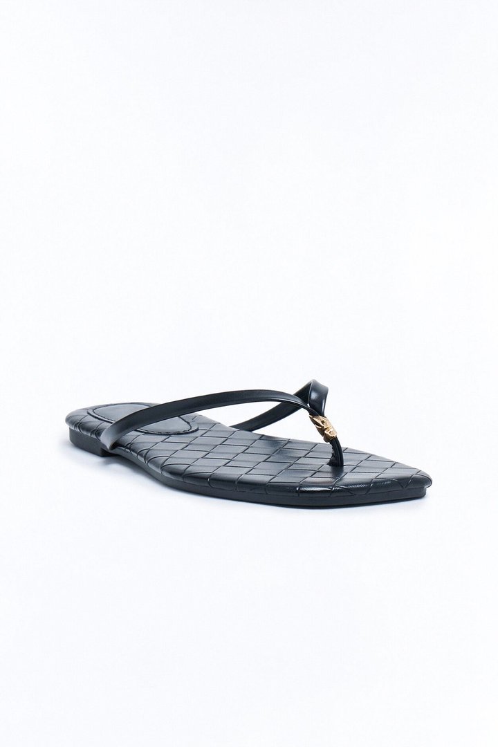 Seneca Flip Flops - Black