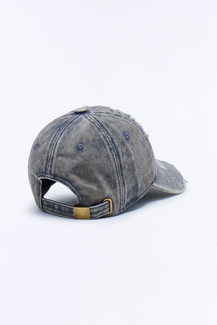 Distressed Damaged Wash Snapback Hat - Grey