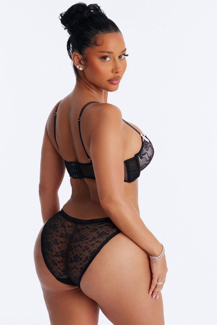 Under My Touch Bow Lace Longline Bra - Black