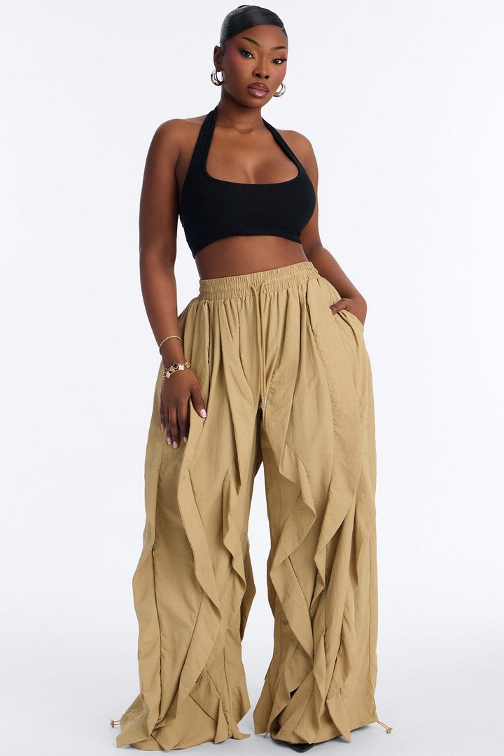 Jade Ruffled Jogger Pant - Khaki