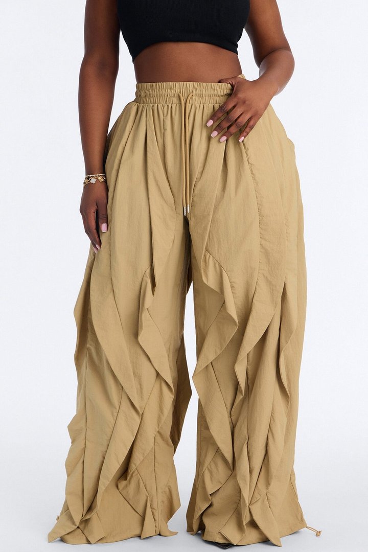 Jade Ruffled Jogger Pant - Khaki