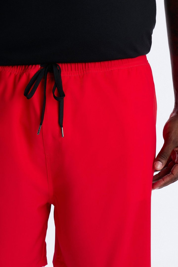 Water Reactive Lucky 8-Ball Reveal Swim Trunk 7″ - Red