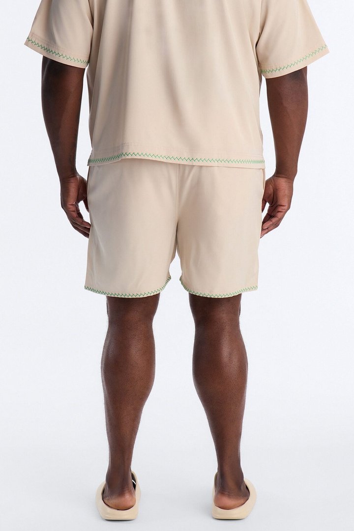Agave Palm Embroidered Swim Trunk 7″ - Off White