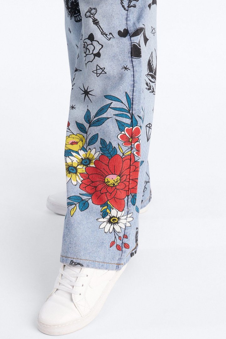 Mini All My Favorite Things Wide Leg Jeans - Light Wash