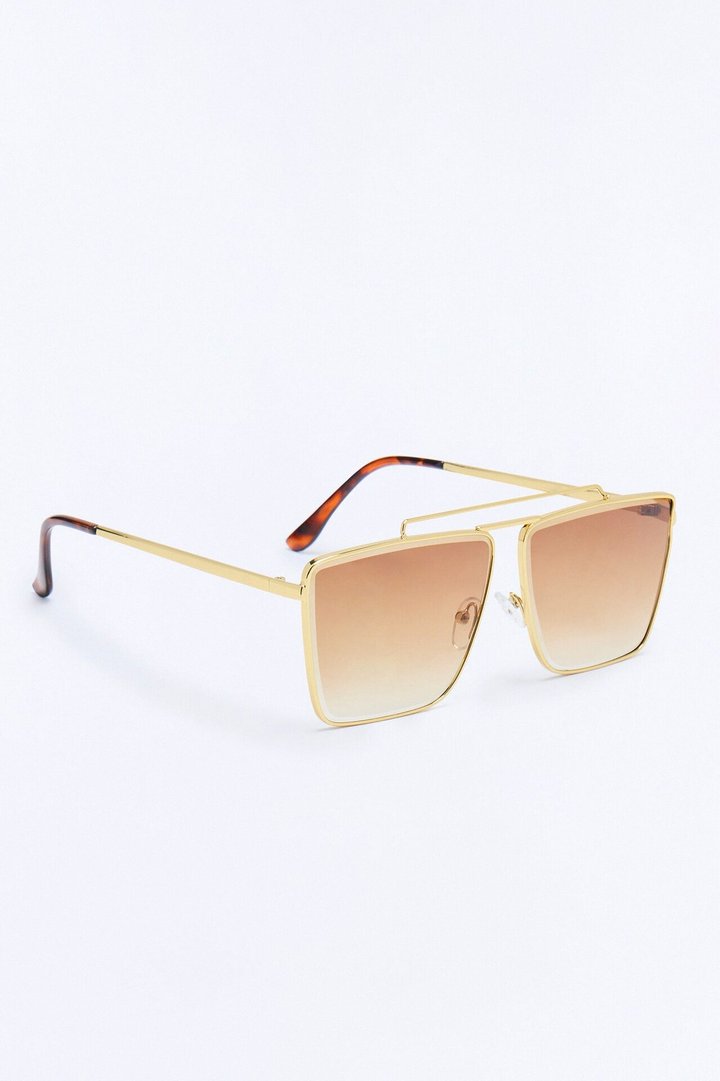 Taking My Chances Sunglasses - Gold/Brown