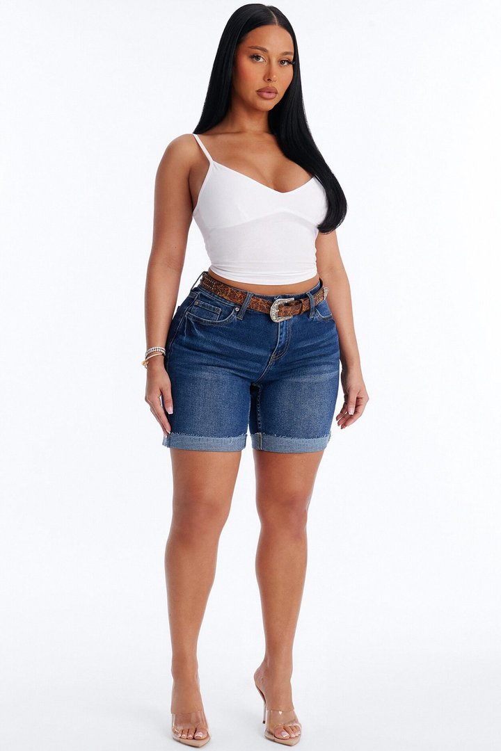 Settle In Belted Stretch Denim Shorts - Dark Wash