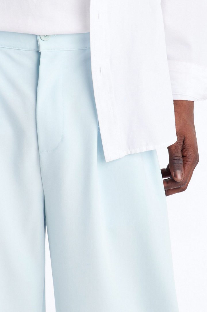 Barrel Bold Flow Trousers - Light Blue