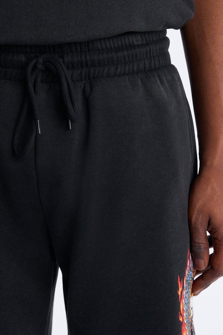 Von Dutch Motorcycle Club Sweatshort - Black Wash