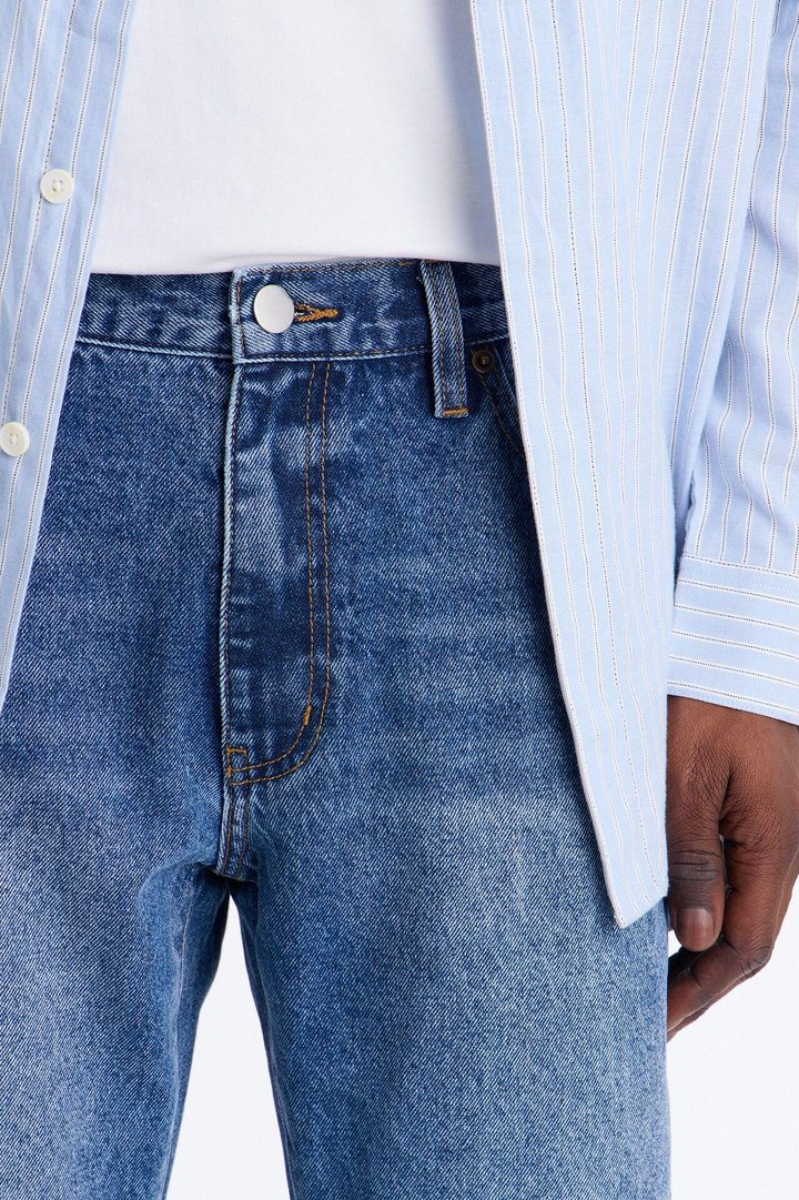 The Staple Straight Jean - Medium Blue Wash
