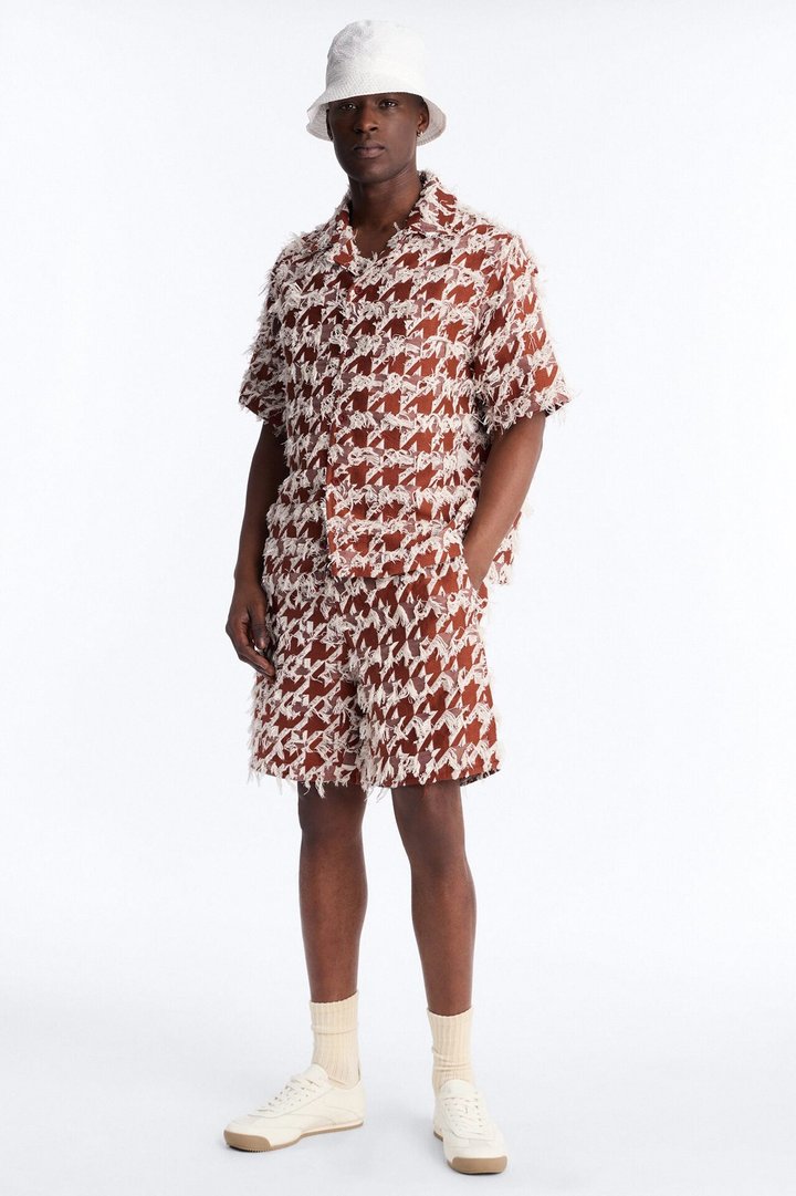 Relaxed Houndstooth Nomad Short - Brown
