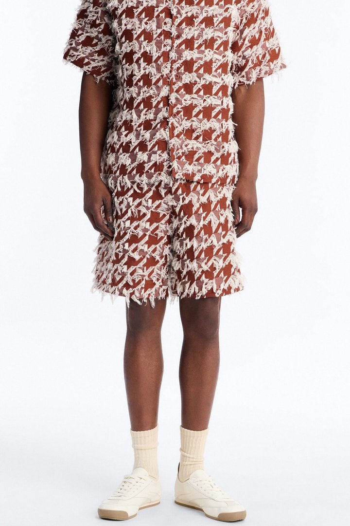 Relaxed Houndstooth Nomad Short - Brown