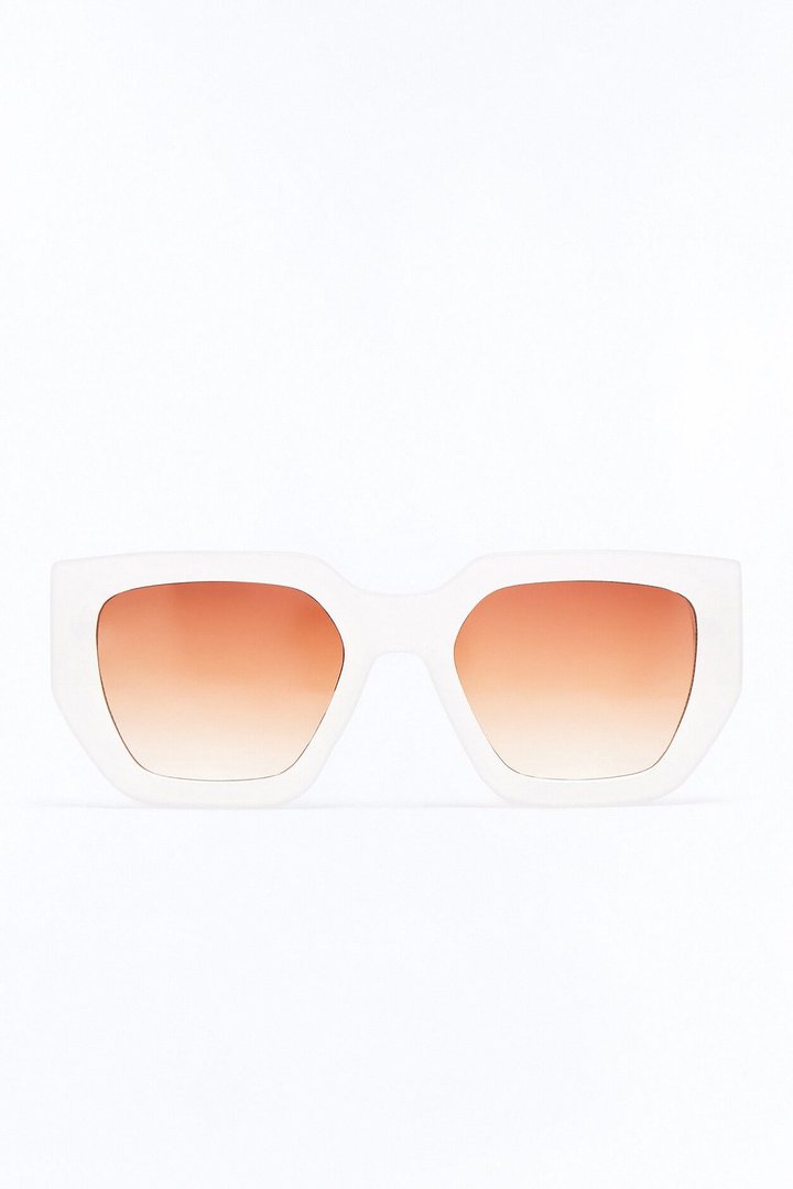 Weekend Away Sunglasses - Ivory