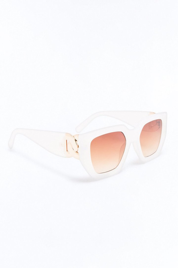 Weekend Away Sunglasses - Ivory