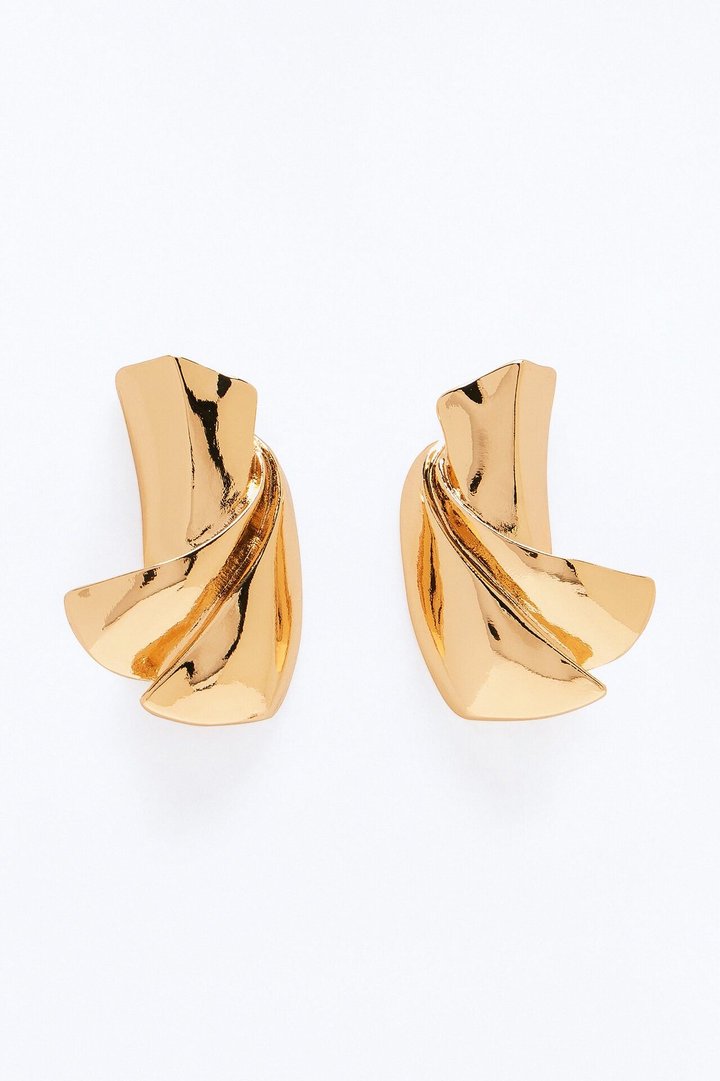 Shadow Kiss Drop Earrings - Gold