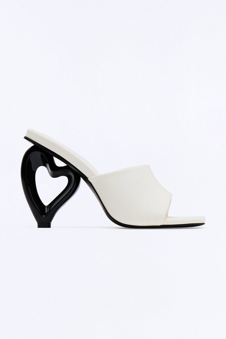 Villy Novelty Heart Heels - White