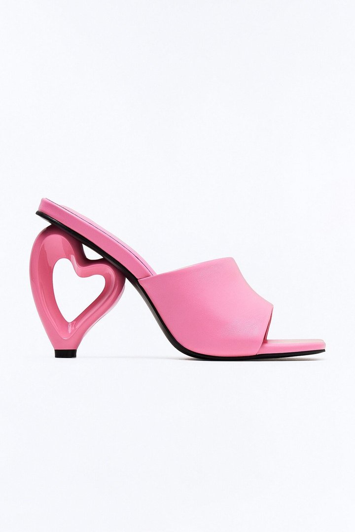 Villy Novelty Heart Heels - Pink