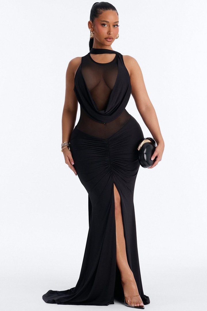 Fairytale Hottie Maxi Dress - Black