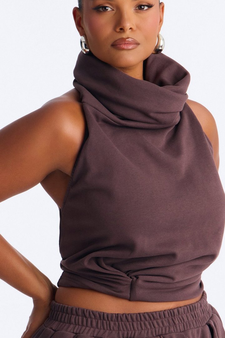 Alexia Backless Halter Jogger Set - Chocolate
