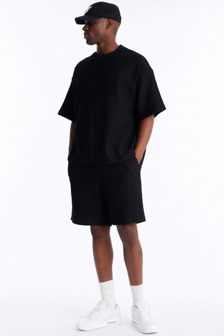 Textured Oversized Short Sleeve Fleece Tee - Black