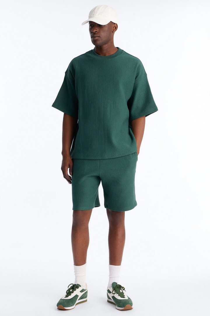 Textured Oversized Short Sleeve Fleece Tee - Hunter Green