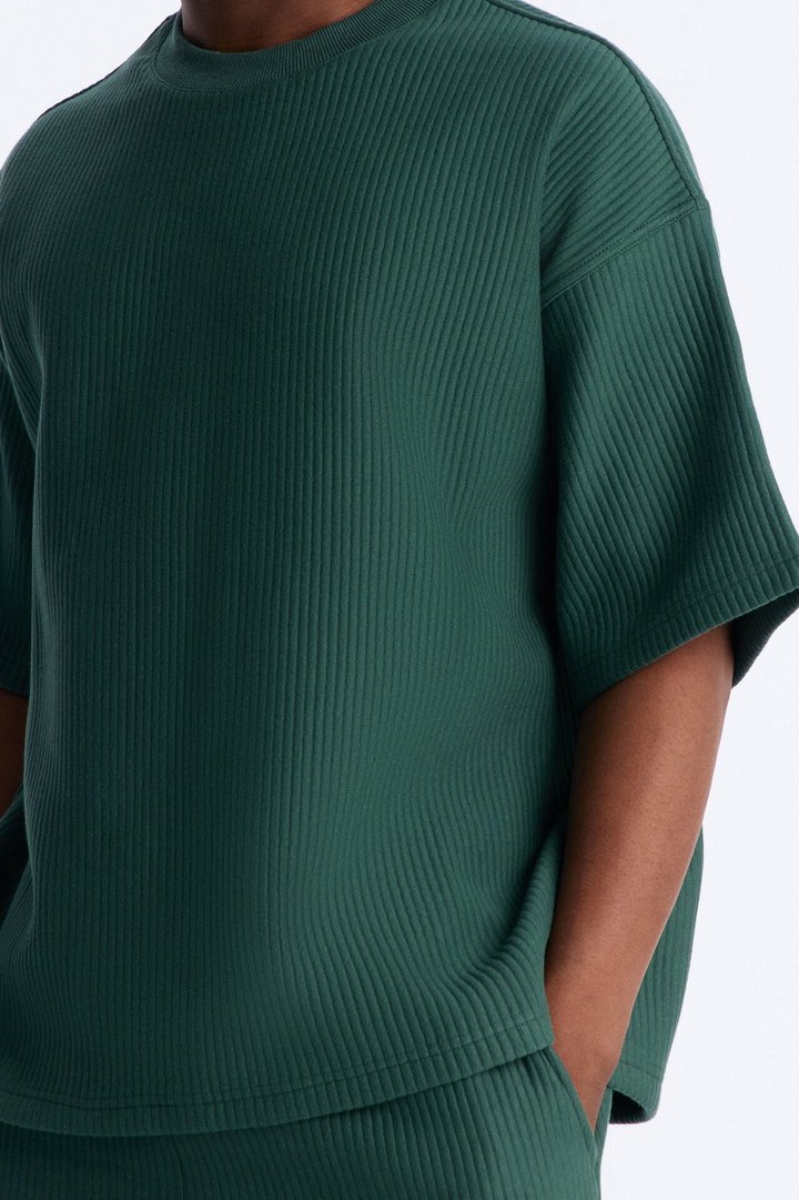 Textured Oversized Short Sleeve Fleece Tee - Hunter Green