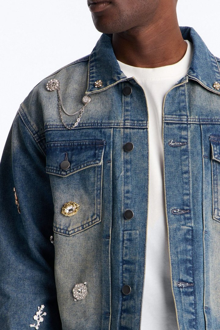 Atelier Brooch Pin Denim Trucker Jacket - Vintage Blue Wash