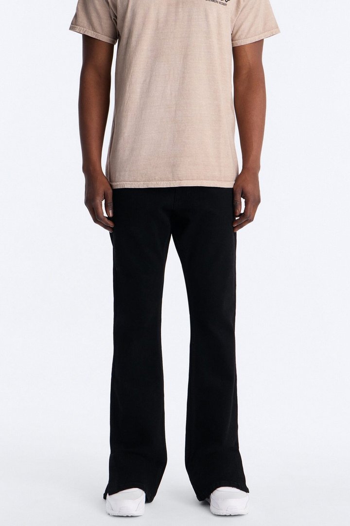 Upstanding Slit Stacked Slim Flare Jeans - Black