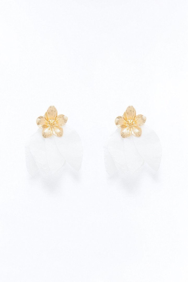 Romance Me Away Earrings - White/Gold