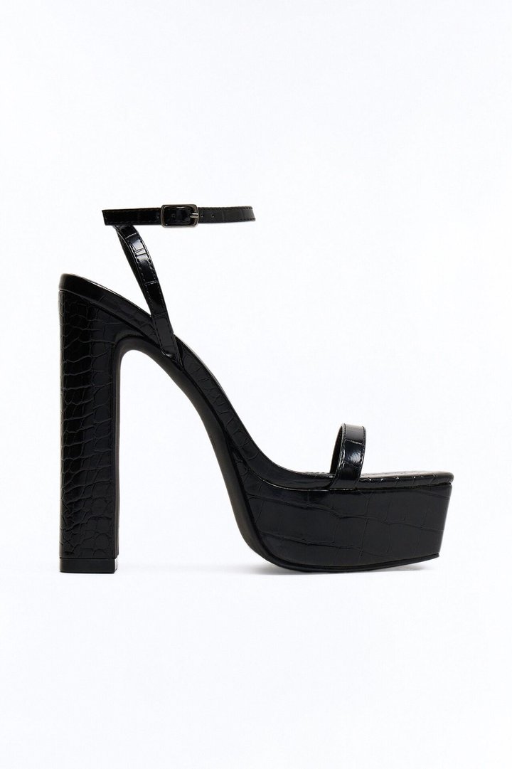 Deya Ultra Platform Heels - Black