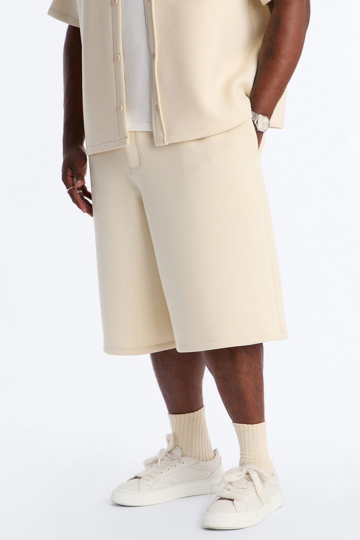 Baggy Arclight Interlock Short - Cream