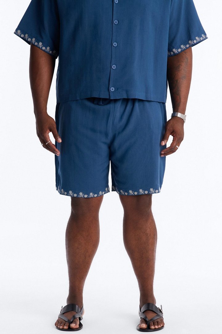 Relaxed Harbor Hideaway Short - Navy