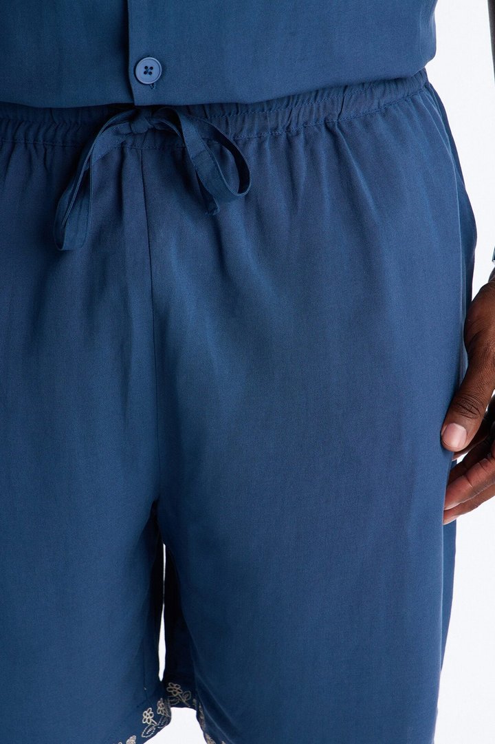 Relaxed Harbor Hideaway Short - Navy