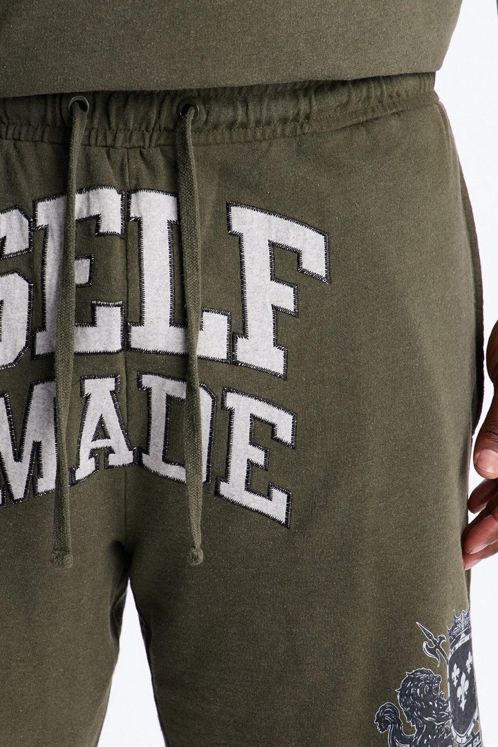 Self Made Patch Relaxed Sweatshort - Hunter Green