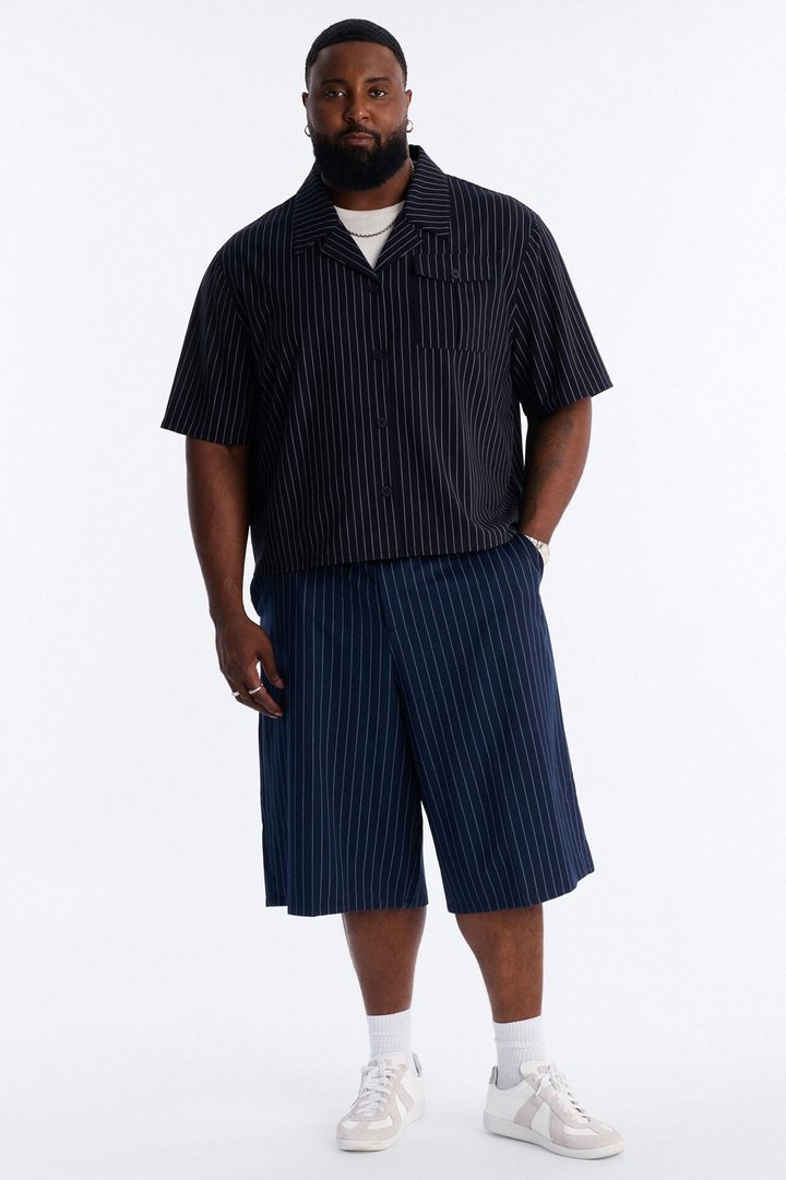 Baggy Striped Trouser Short - Navy