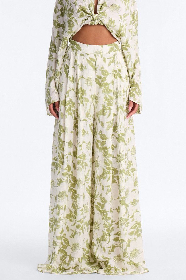 Samantha Breezy Wide Leg Textured Pant - Green