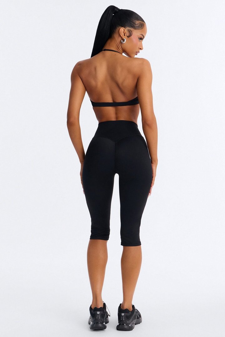 Barre Babe Active Capri Set - Black