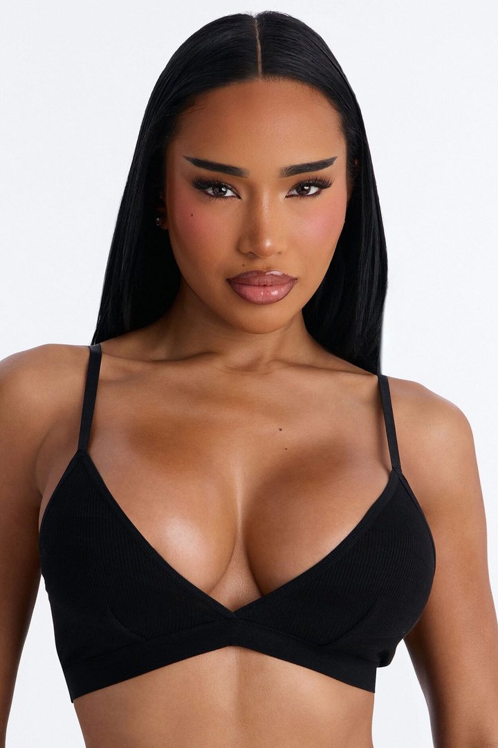 Lightweight Ribbed Lounge Bralette - Black