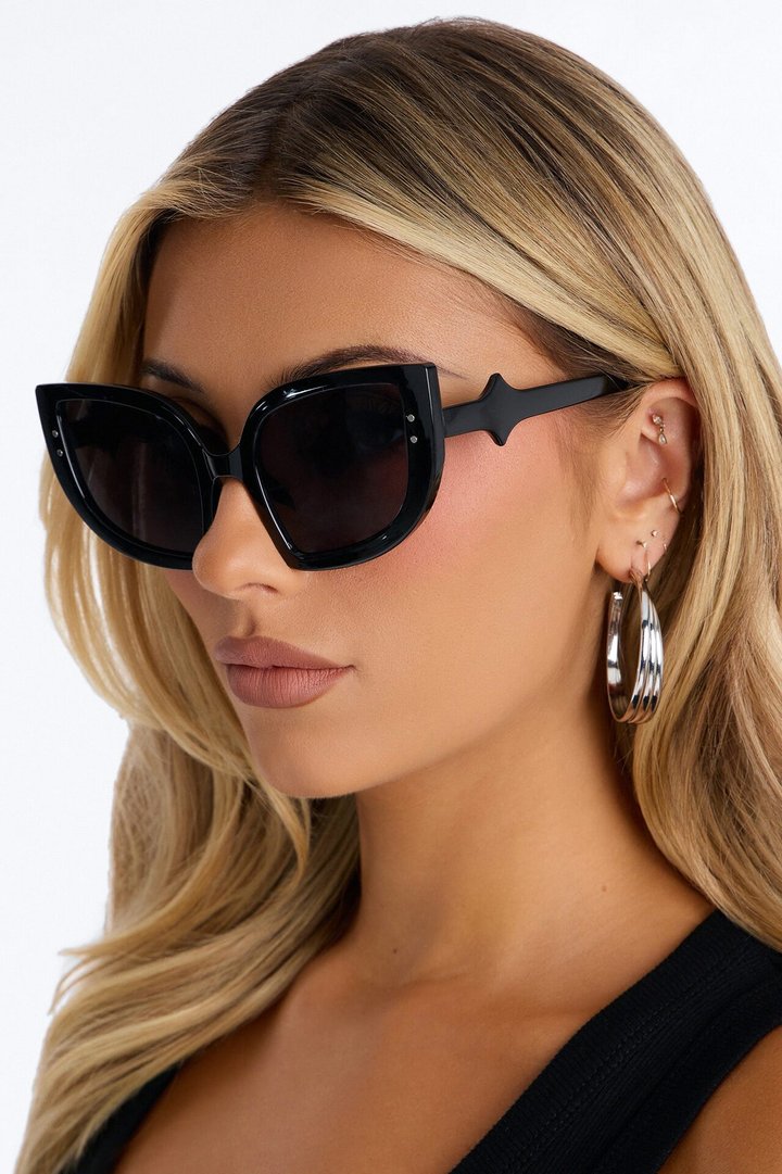 Wise Cat Eye Sunglasses - Black