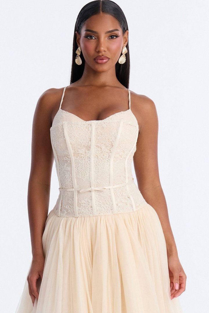 Lover Girl Lace Gown - Cream