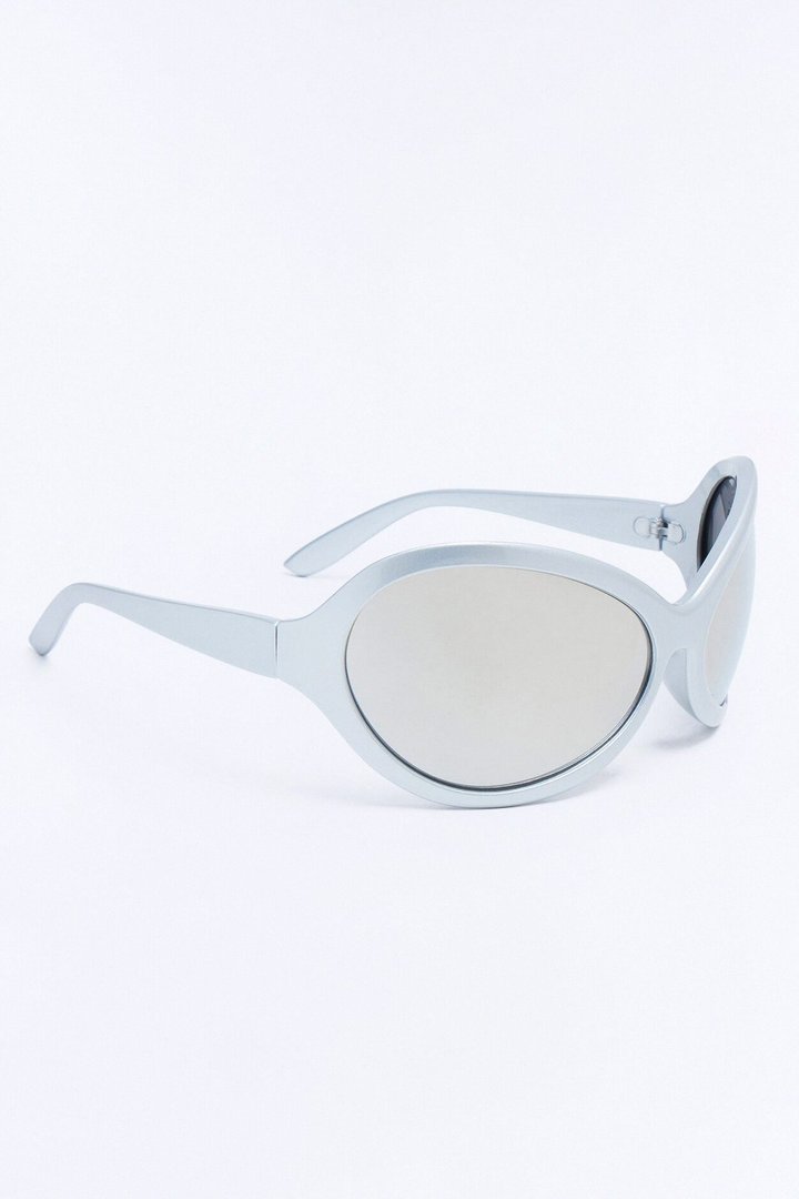 Outta Town Sunglasses - Silver