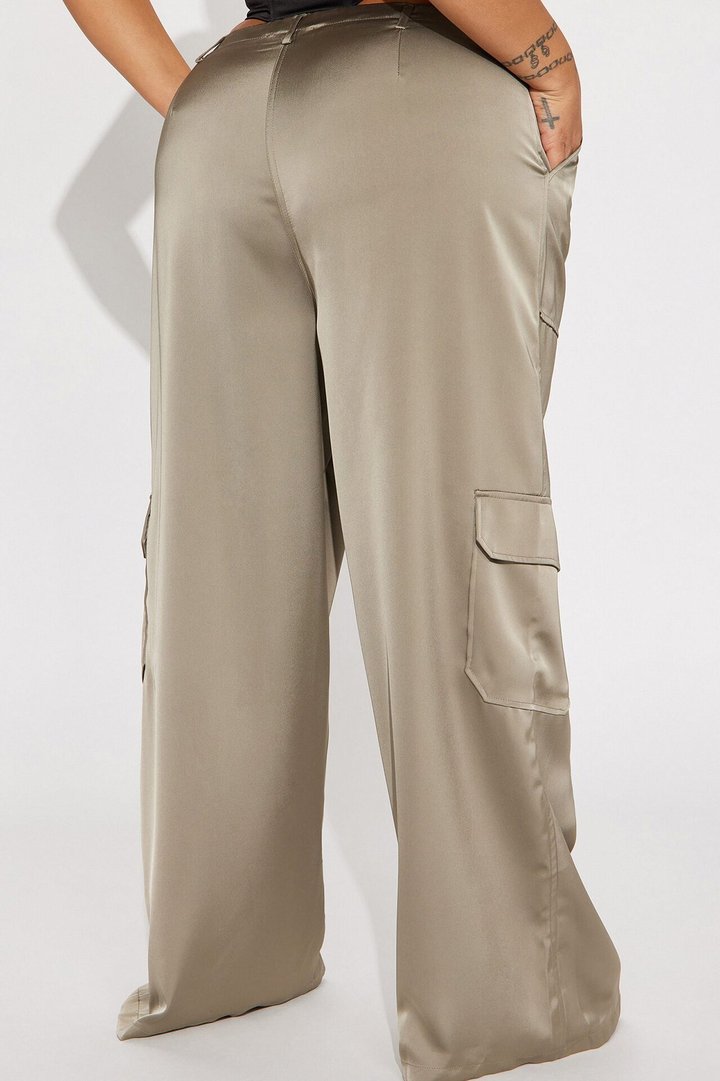 Pretty Girl Satin Cargo Pant - Olive