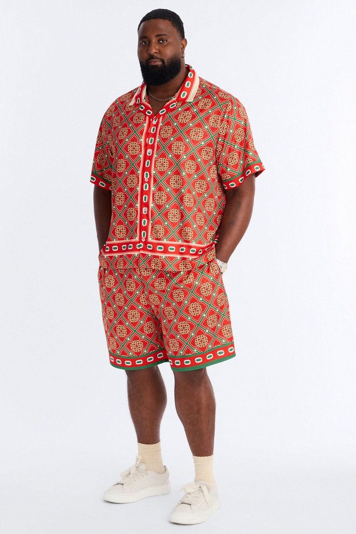 Royal Geometric Relaxed Short - Red/combo