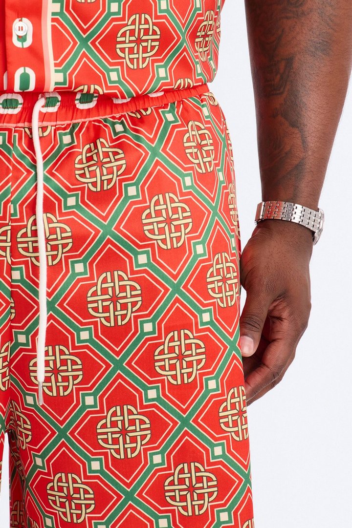 Royal Geometric Relaxed Short - Red/combo