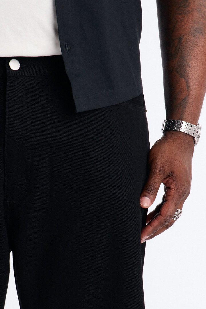 The Staple Baggy Jean - Black