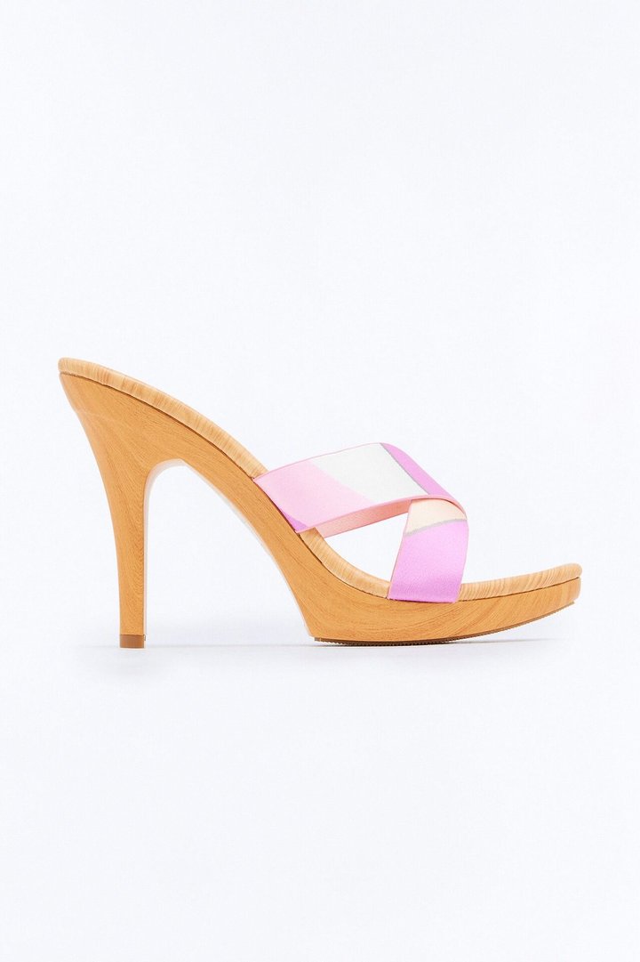 Voyage Wood Platform Heels - Pink/combo