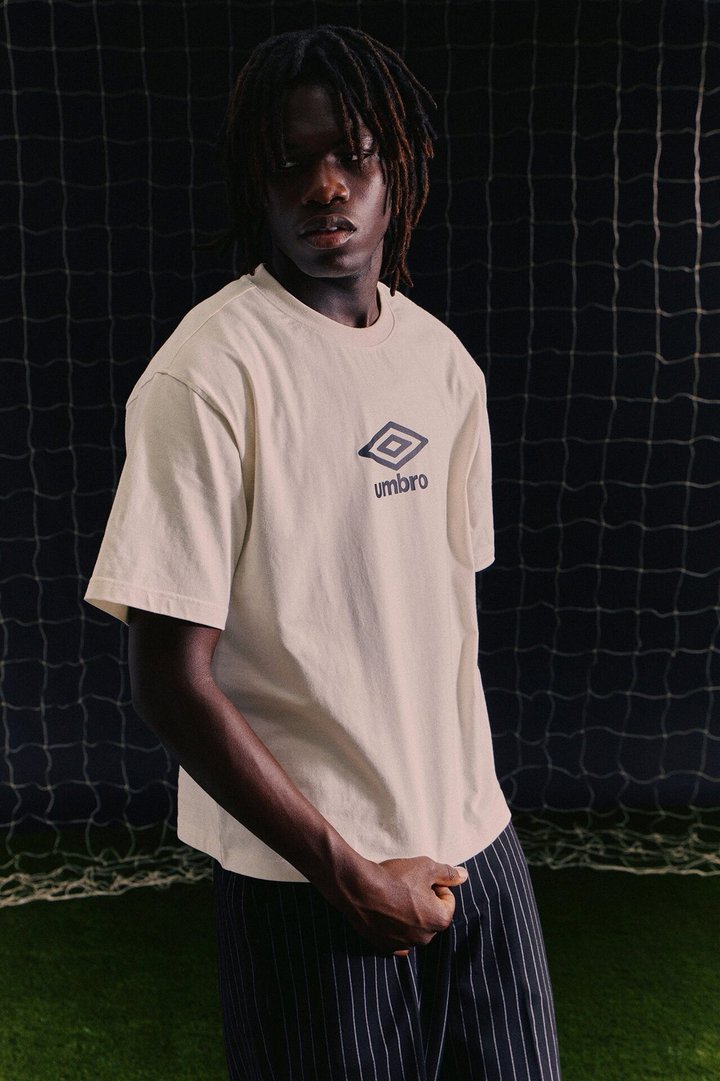 Umbro Logo Short Sleeve Tee - Cream