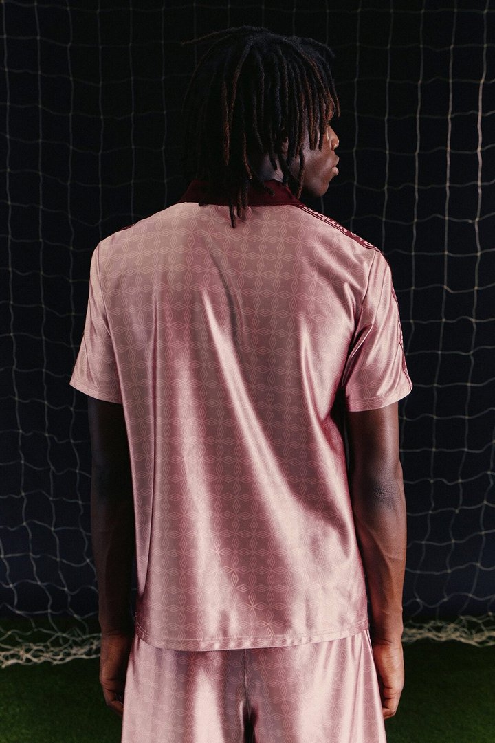 Umbro Side Tape Soccer Jersey - Pink