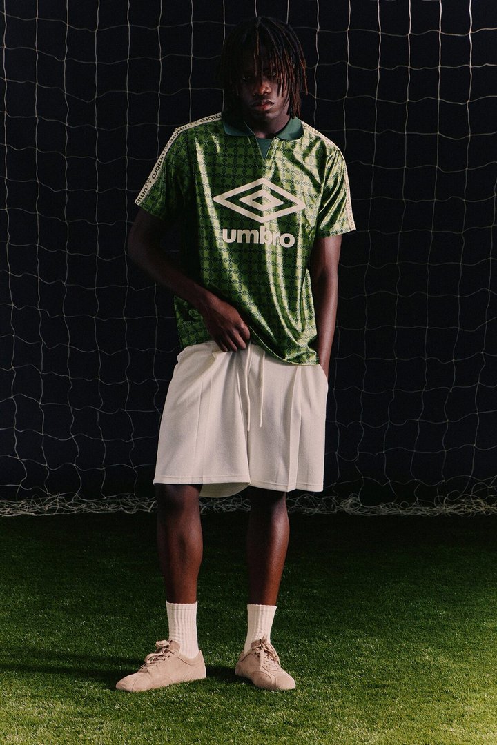 Umbro Side Tape Soccer Jersey - Green